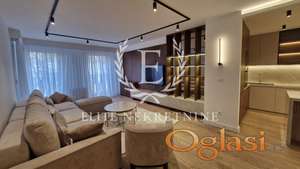 Izdavanje stanova Vracar-Lux cetvorosoban stan sa garazom